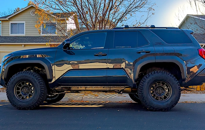 ReadyLift 2.5" SST lift, 17x8.5 +35 Method 703 wheels, and BFG KO3 LT285/75R17 tires