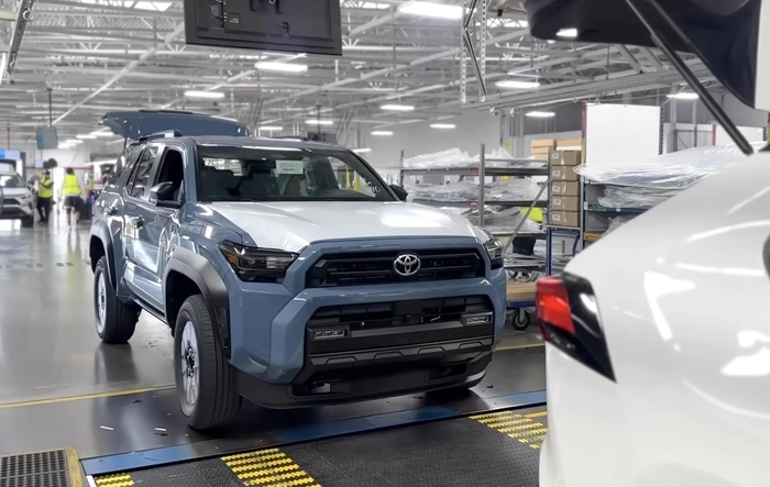 Chloe Kuo's 4Runner: Port to Build, Dealer Delivery, PDI Pre-Delivery Inspection (for her deployed sister)