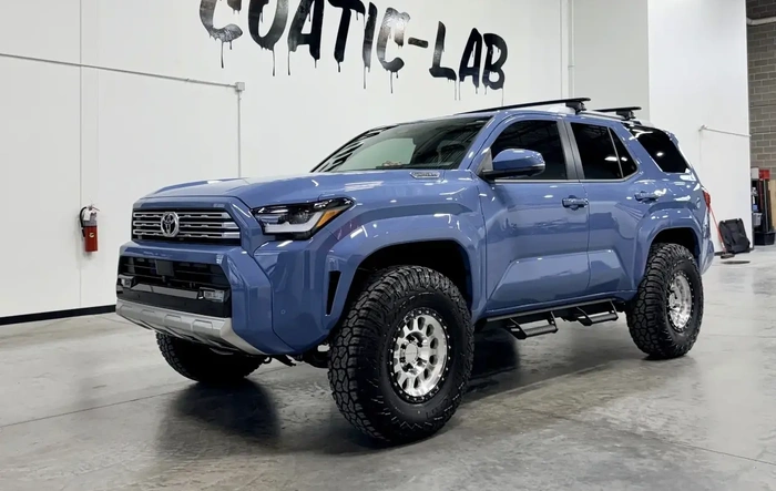 Limited Build: 35x11.50 Wildpeak R/T, Method 315 (0 Offset), Ceramic Coating