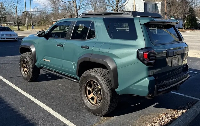 Westcott Preload Collar Lift installed on TrailHunter suspension + Bronze Volk TE37SB 18x8.5 +22 offset & Falken Wildpeak AT4W