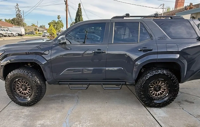 TRD Sport Premium Build on 35’s, OME MT64 lift, Toyo RT Trail Tires 35X12.5R17,  Black Rhino Rival Burnt Bronze wheels +25 offset