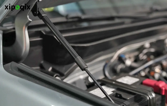 📢 Fresh Arrival! Drill-free Hood Struts for Your 4Runner! | xipoqix