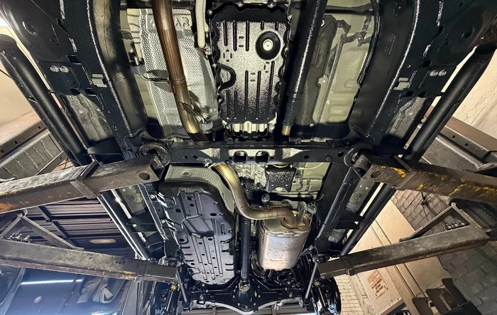 6th Gen 4Runner Trailhunter Underside – Before & After Undercoating the Undercarriage (Detailed Pics)