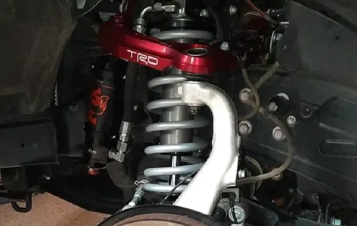 Fox 2.5 Performance ELITE Shocks (Fronts) Installed. Making Progress on 2025 Off Road Hybrid Harsh Ride -